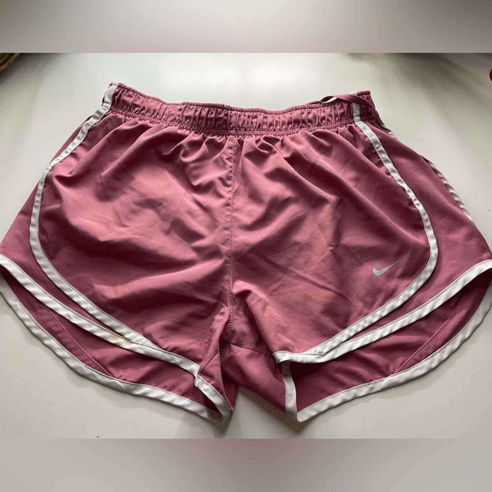 Cute stretchy Nike shorts